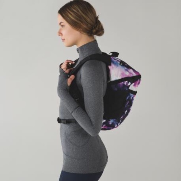 • {Lululemon} Run All Day Backpack • - Picture 2 of 8